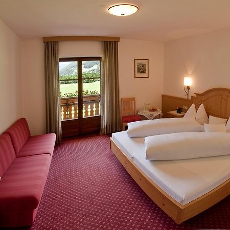 Hotel Bad Winkel Кампо Турес Екстериор снимка